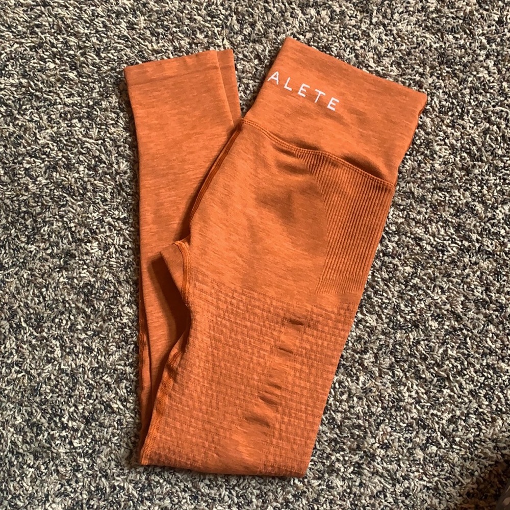 Medium Alphalete leggings